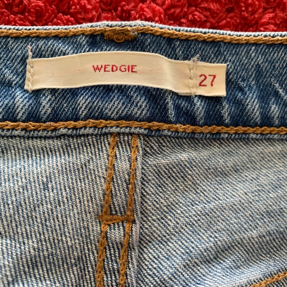 Levi’s Wedgie woman’s straight fit jeans size 27 - Picture 5 of 12